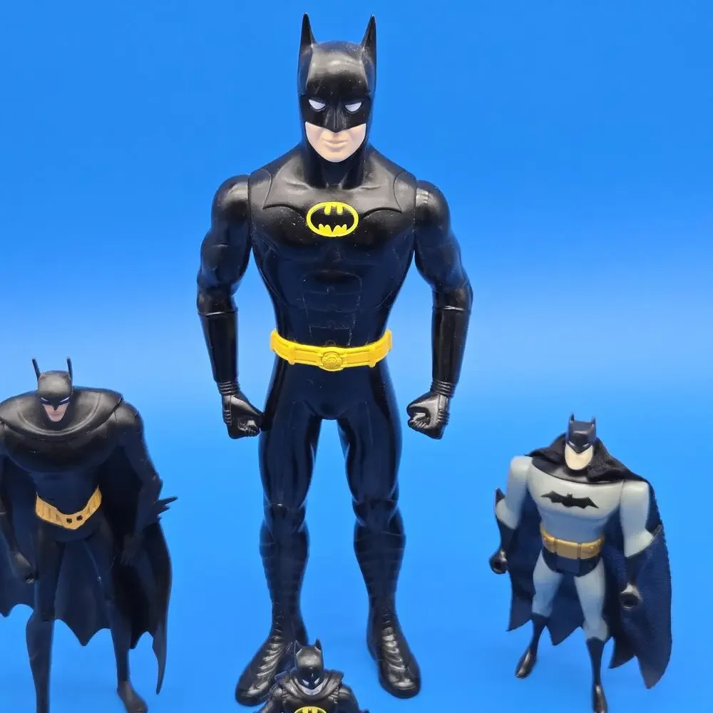Mattel Batman Unlimited BEWARE THE BATMAN Animated Plus 3 Add'l Batman Figures